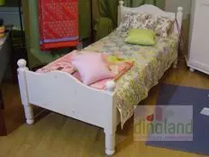 fa gyerekágy Dream esztergált lábú